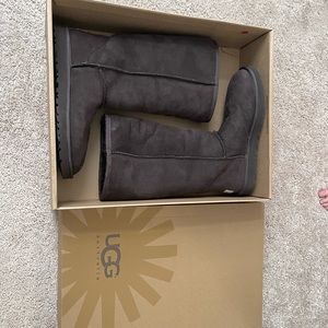 UGG tall boots-dark brown